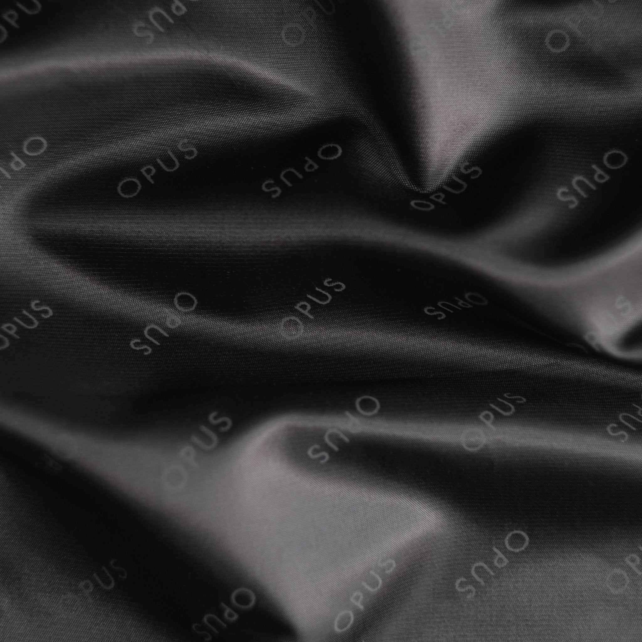 Titanium Suitcase OP.22 - OPUS