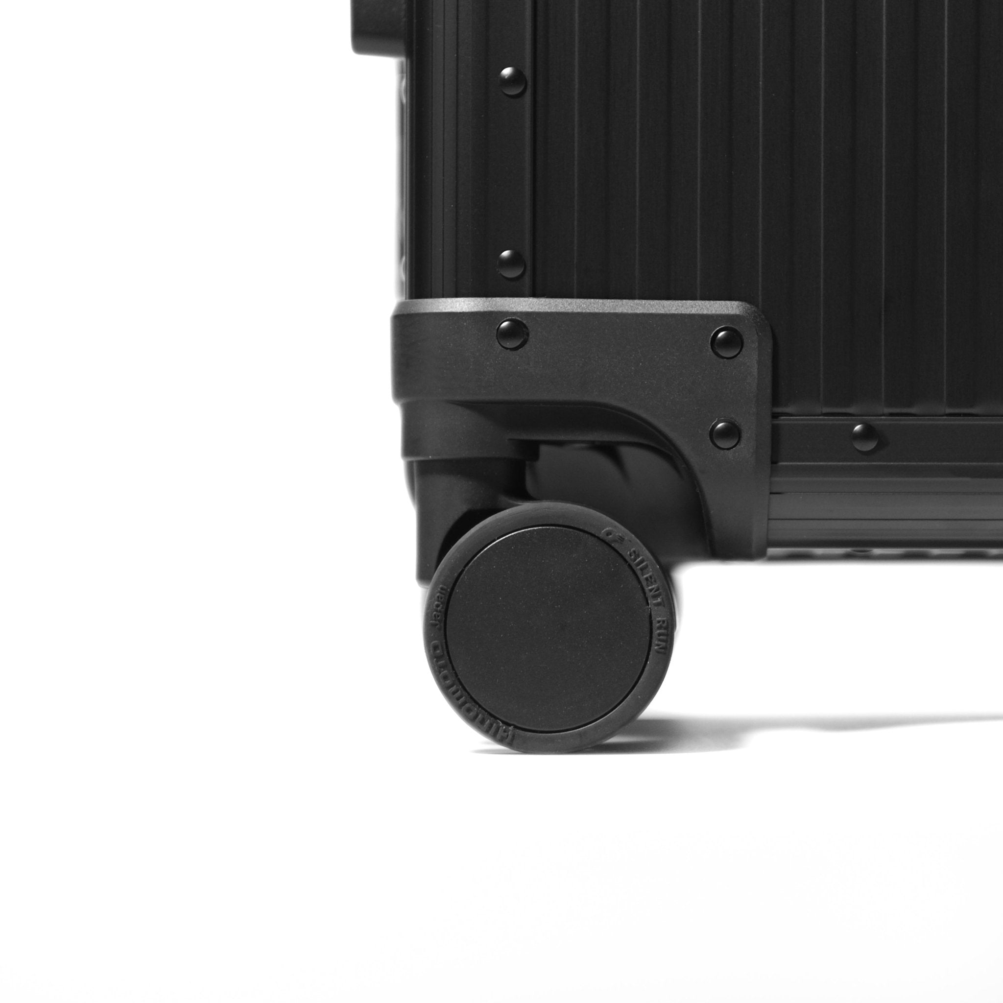 Aluminum Suitcase OP.13 (Black) - OPUS