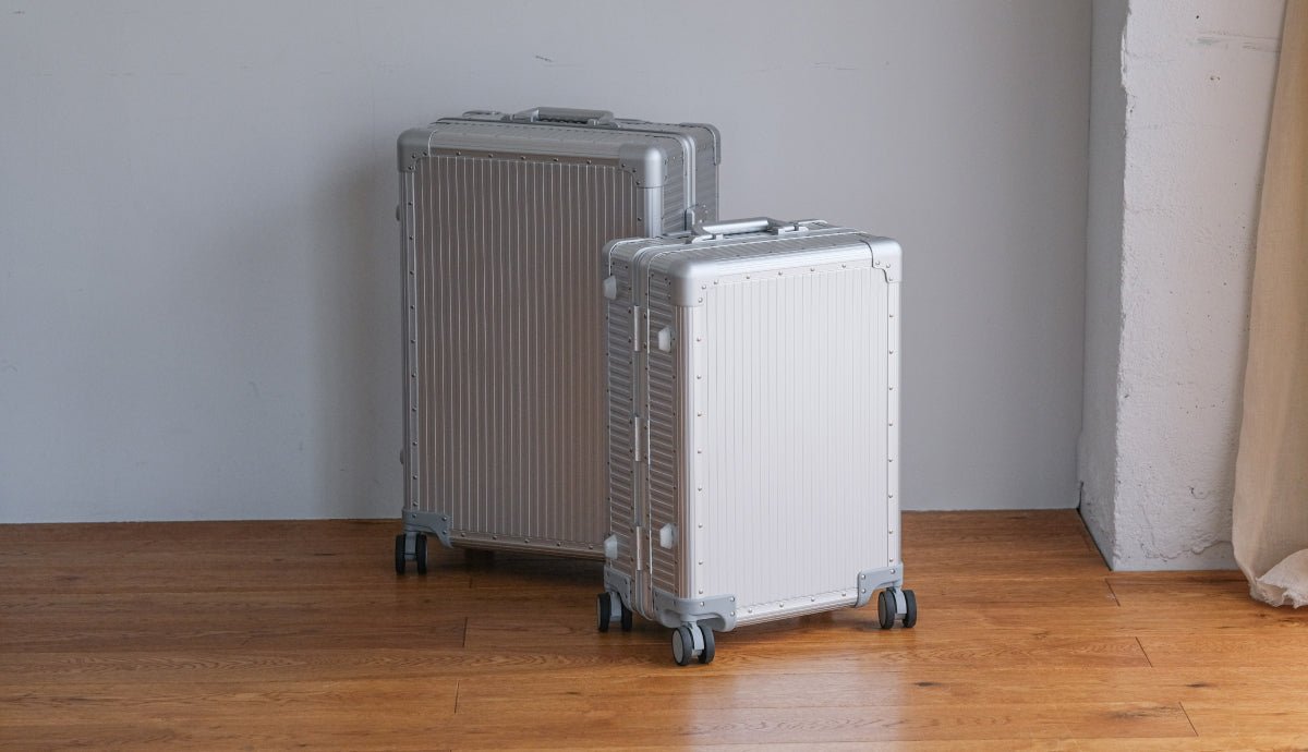 Aluminum vs Polycarbonate - OPUS