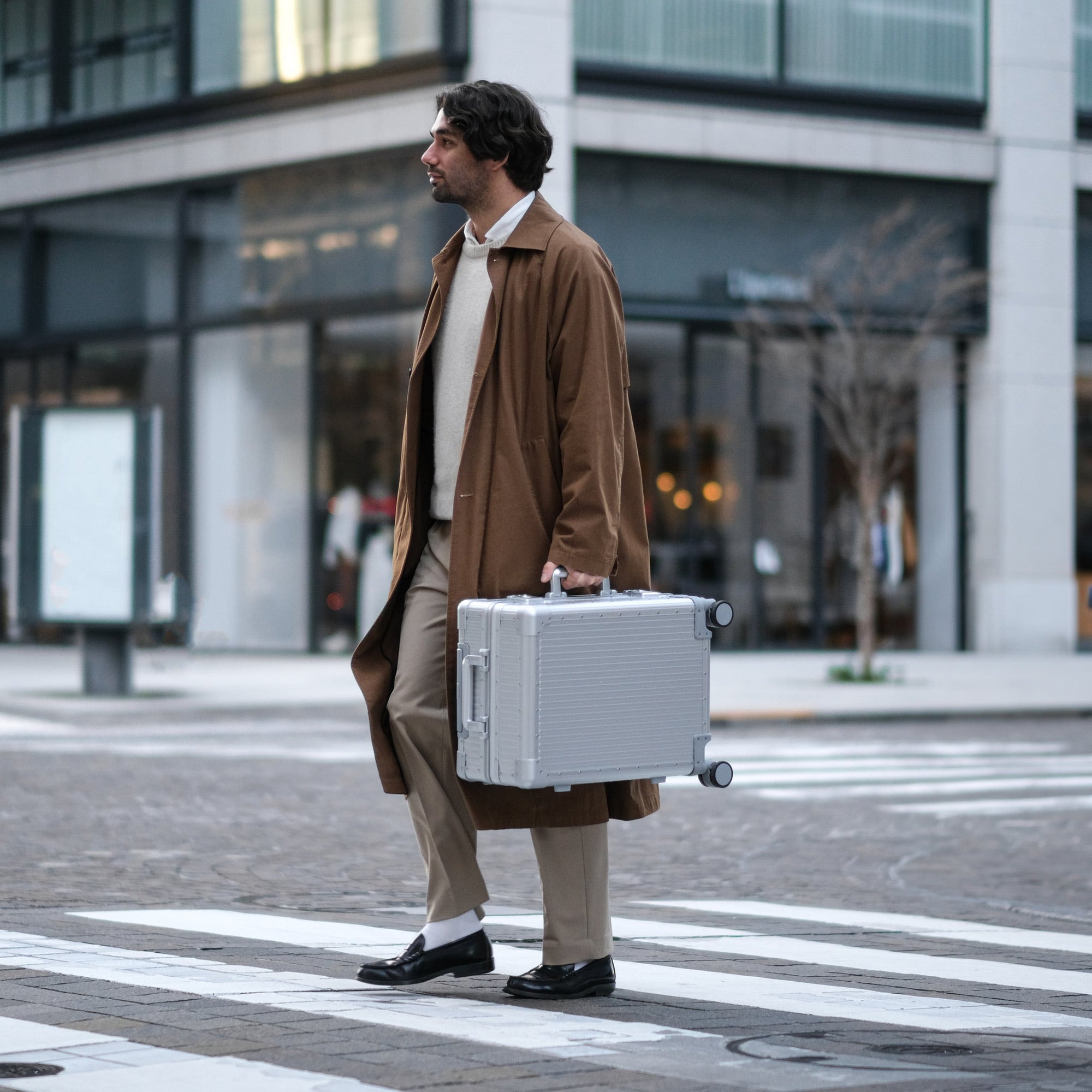 Aluminum Suitcase OP.13 (Black) - OPUS