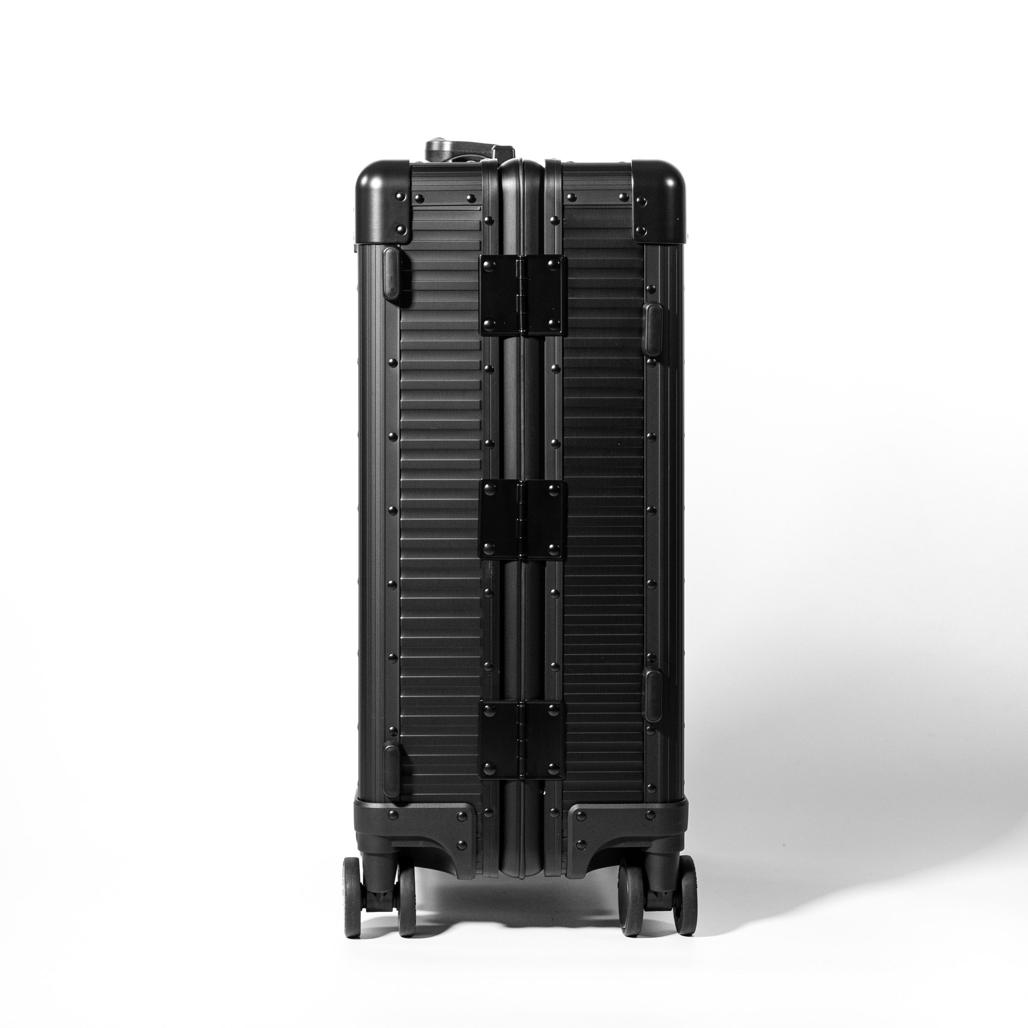 Aluminum Suitcase OP.13 (Black) - OPUS