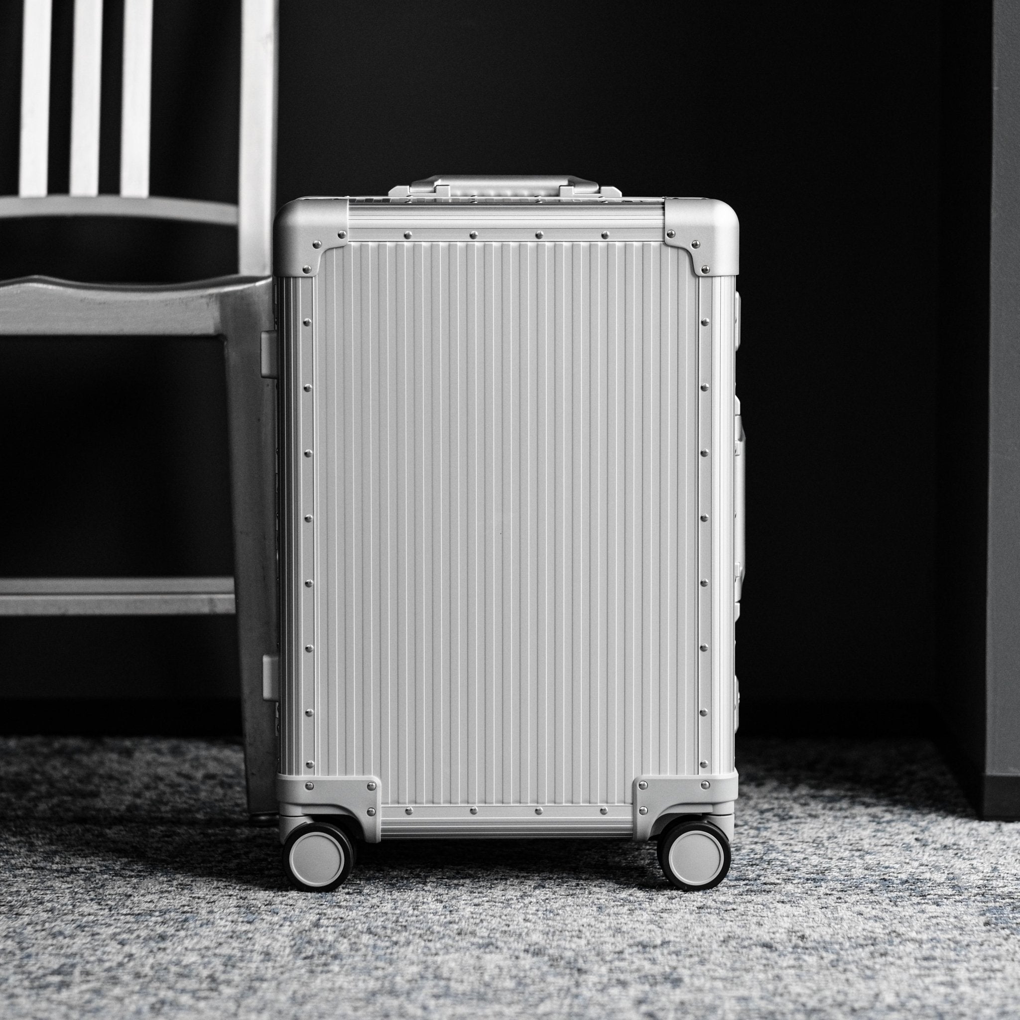 Aluminum Suitcase OP.13 | OPUS